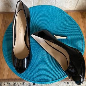 ENZO ANGIOLINI BLACK PATENT LEATHER HEELS